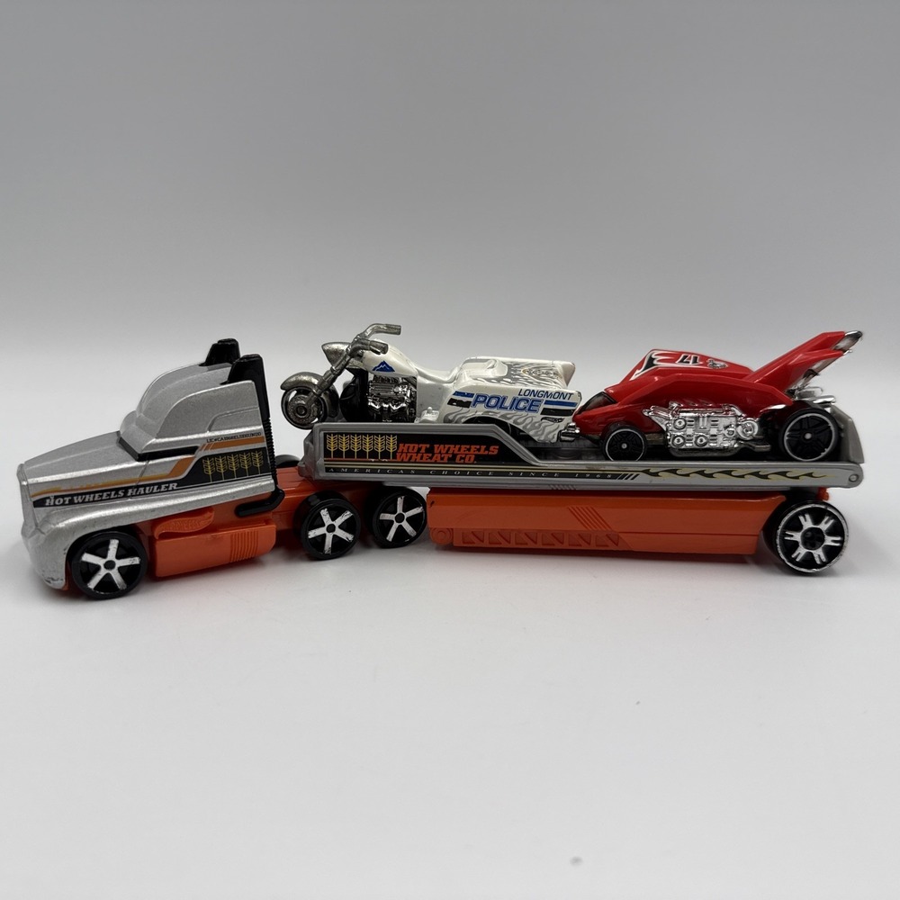 Hot Wheels WHEAT CO. HAULER Truck & Trailer Silver w/ Orange 2002 Mattel + 2Cars